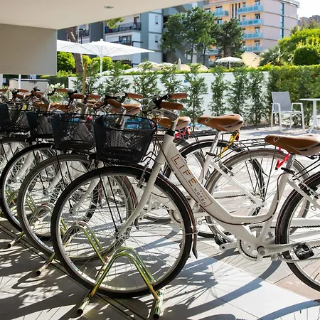 Hotel Life 4 Superior Bibione