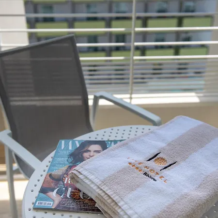 Hotel Life 4 Superior