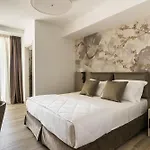 Life 4 Superior Отель 4*