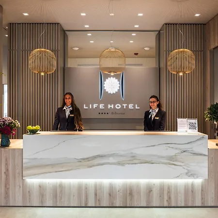 Life 4 Superior 4* Бібіоне